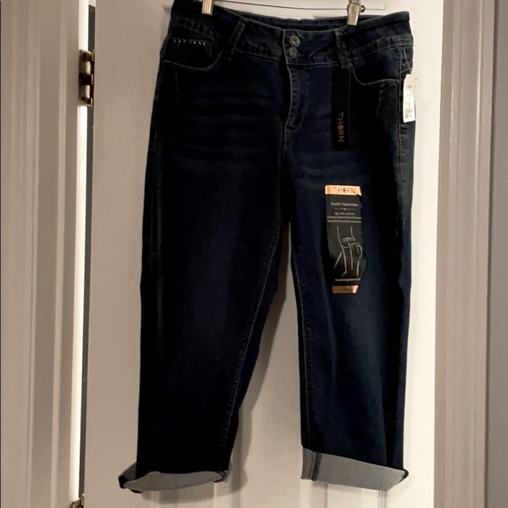 NWT THORN CAPRI JEANS